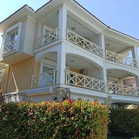 Villa Deniz קוסדסי